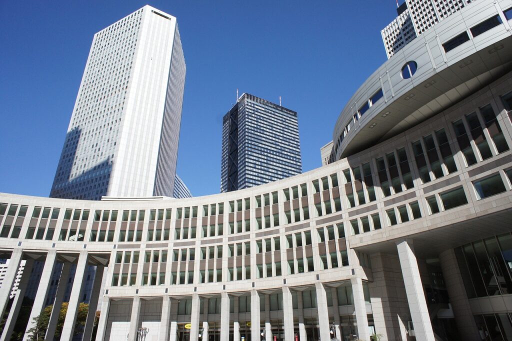 レバナス投資で短期的な利益を狙う方法は？