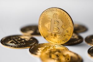 暗号資産と仮想通貨の違いは何ですか？
