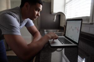 株のレバレッジとは何か、初心者でも分かる解説は？