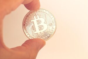 仮想通貨のエアドロップは本当に危険？そのリスクと対策を解説！